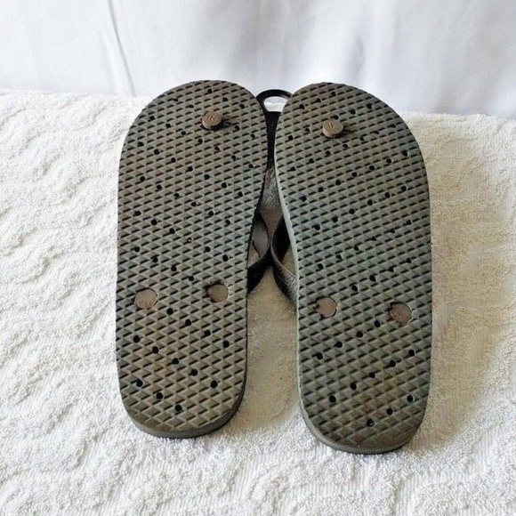 Women Gray slides with holes at the bottom 10 1/2 - Picture 5 of 5